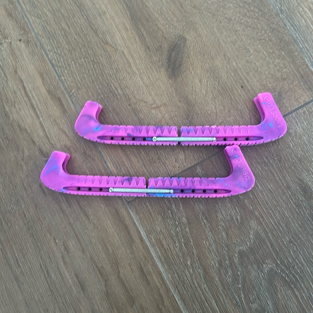 Guard Dog top notch hard adjustable girls ice skate blade protectors.